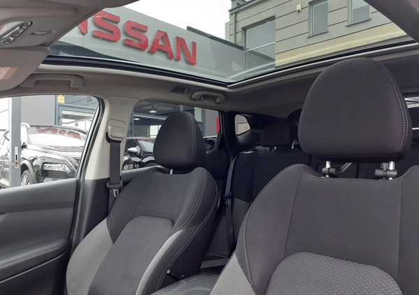 Nissan Qashqai cena 69900 przebieg: 156940, rok produkcji 2018 z Ryki małe 67